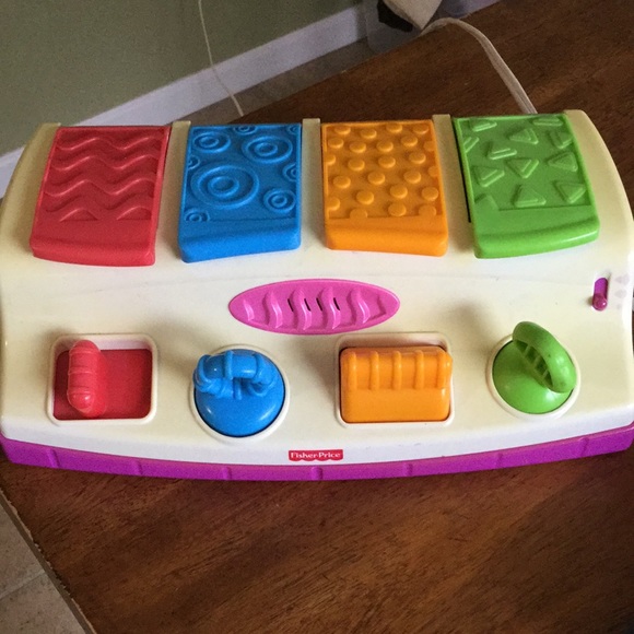 Fisher price vintage pop up toy - Picture 2 of 11